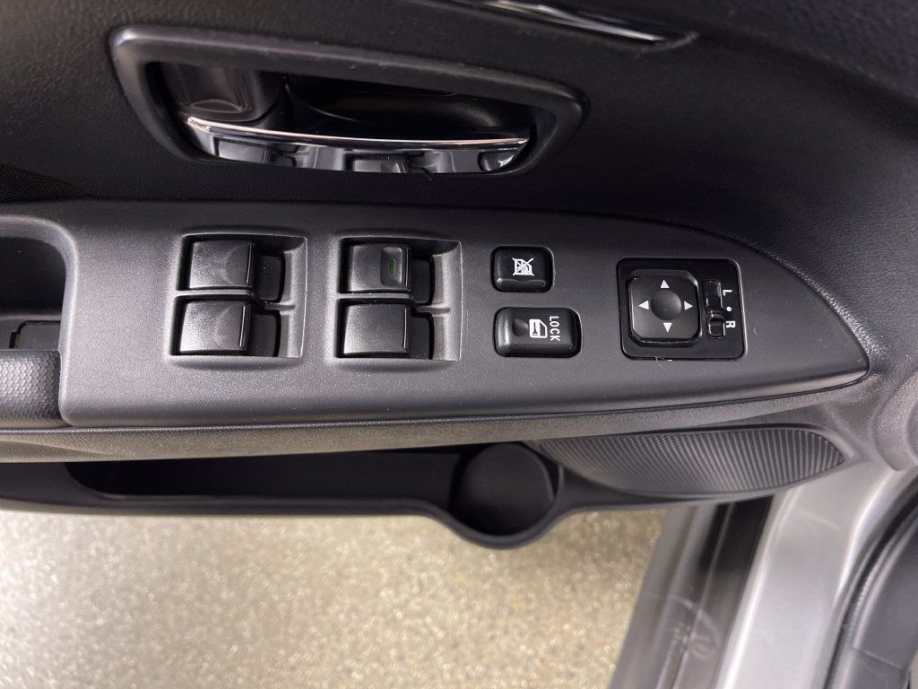 Used 2025 Mitsubishi Outlander Sport ES AWD/4WD image 18