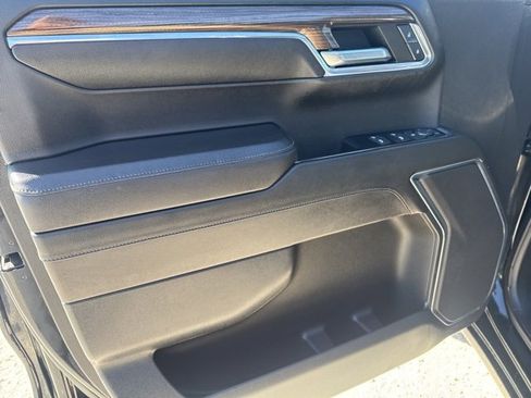 Used 2023 Chevrolet Silverado 1500 LT image 26