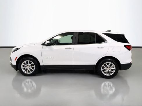 Used 2024 Chevrolet Equinox LT w/ Driver Convenience Package AWD/4WD image 6