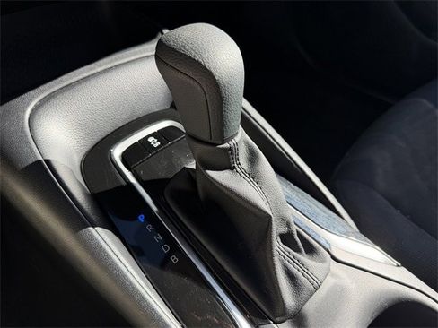 Certified 2025 Toyota Corolla LE image 19