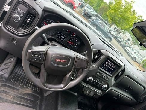 Used 2022 GMC Sierra 1500 Pro w/ Pro Value Package RWD image 4
