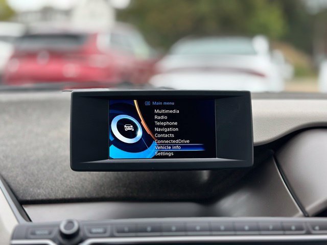 Used 2015 BMW i3 w/ Range Extender RWD image 16