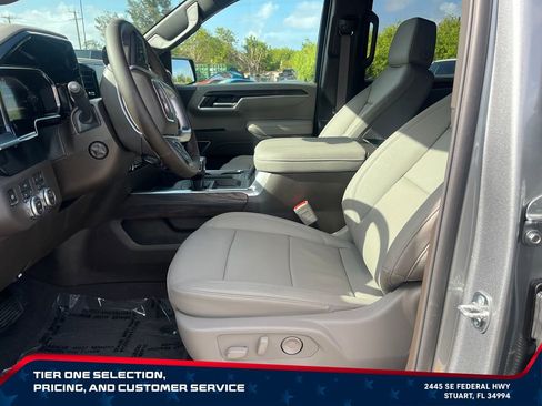 New 2026 GMC Sierra 1500 SLT w/ SLT Premium Plus Package AWD/4WD image 9