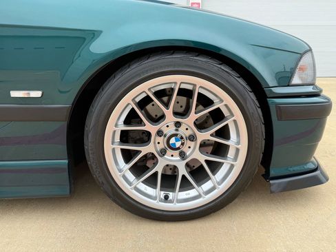 Used 1997 BMW M3 Coupe image 40