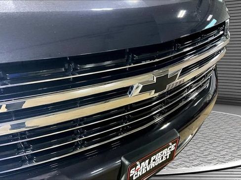 Used 2022 Chevrolet Tahoe LT w/ Luxury Package AWD/4WD image 33