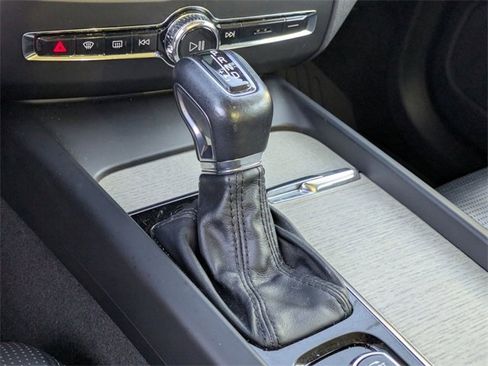 Used 2021 Volvo XC60 T5 Inscription w/ Advanced Package image 14