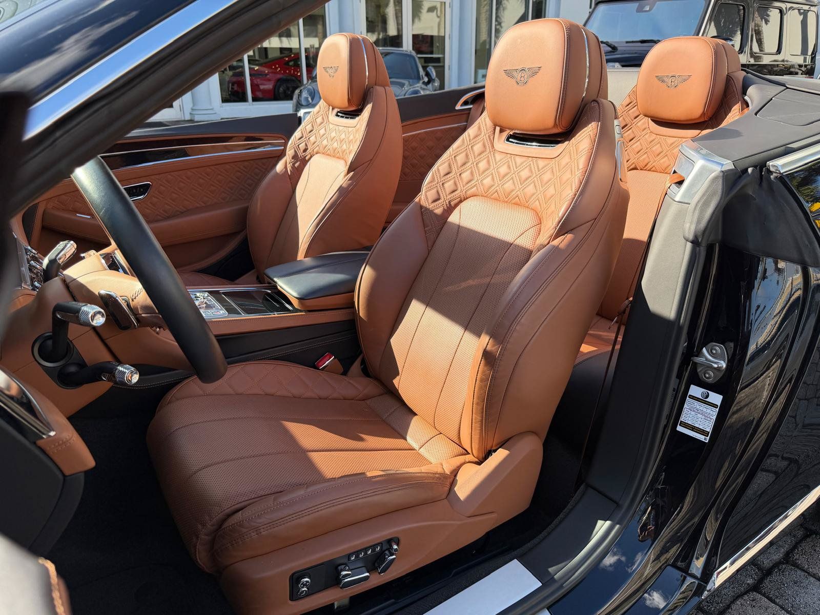 Used 2021 Bentley Continental GT AWD/4WD image 26