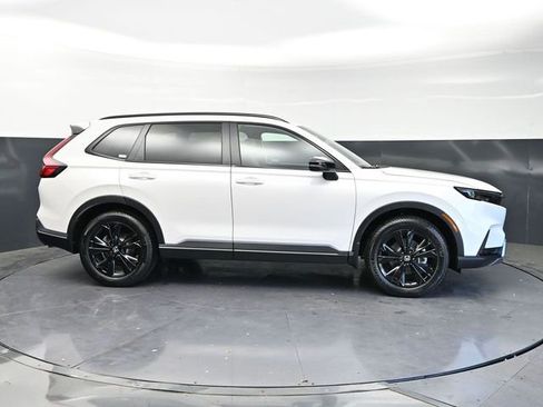 Used 2026 Honda CR-V Sport Touring image 4