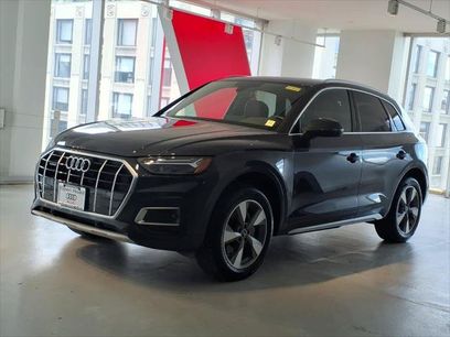 Certified 2024 Audi Q5 2.0T Premium w/ Convenience Package