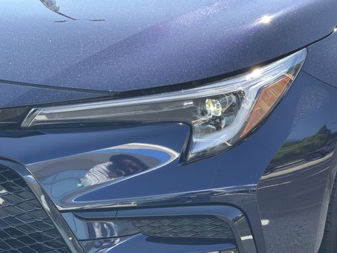 Used 2024 Toyota Corolla SE image 32