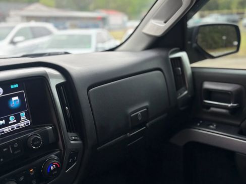 Used 2018 Chevrolet Silverado 1500 LT w/ True North Edition AWD/4WD image 41