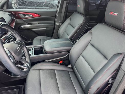 Certified 2025 Chevrolet Traverse Z71 w/ Enhanced Driving Package image 39