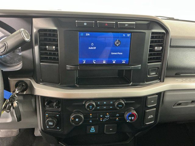 Used 2023 Ford F350 XLT w/ Camper Package AWD/4WD image 18