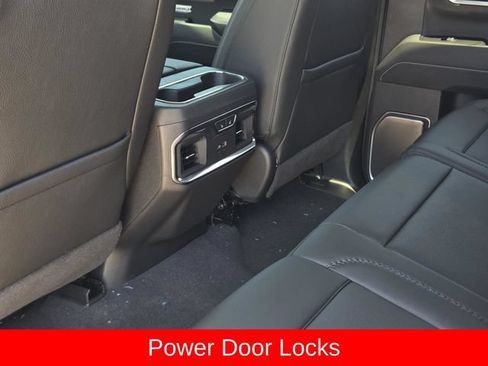 New 2026 GMC Sierra 1500 Denali w/ Denali Reserve Package AWD/4WD image 31