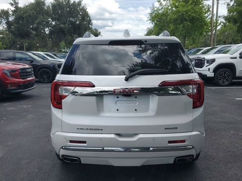 Certified 2021 GMC Acadia Denali w/ Denali Technology Package AWD/4WD image 4