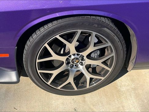 Used 2023 Dodge Challenger R/T Scat Pack RWD image 8