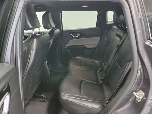 Used 2024 Jeep Compass Limited image 28