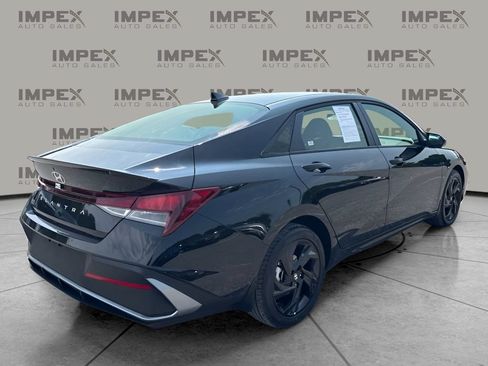 Used 2026 Hyundai Elantra Sport FWD image 3