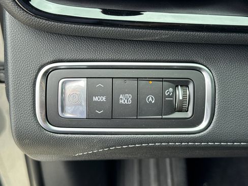 New 2026 Buick Enclave Sport Touring w/ Super Cruise Package image 31