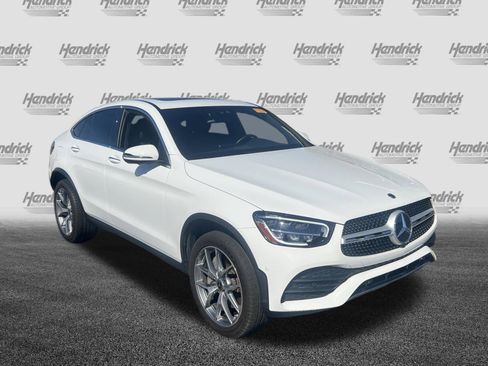 Used 2023 Mercedes-Benz GLC 300 4MATIC Coupe image 2