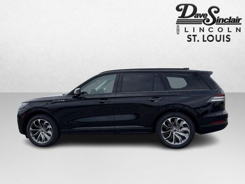 New 2025 Lincoln Aviator AWD w/ Jet Appearance Package image 8