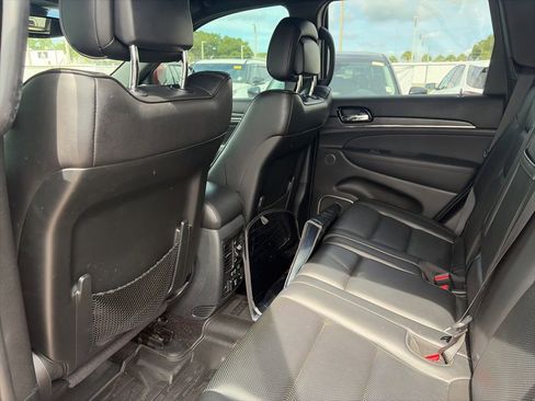 Used 2019 Jeep Grand Cherokee High Altitude RWD image 13