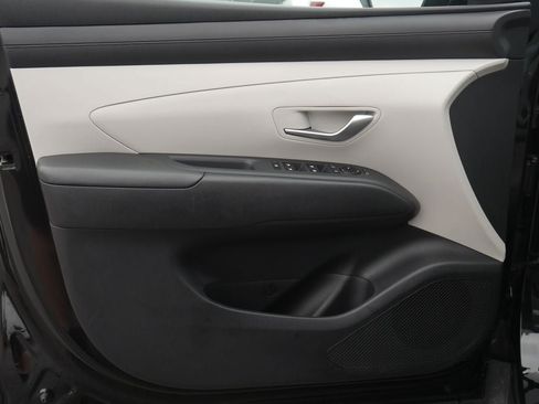 Used 2025 Hyundai Tucson SEL FWD image 29