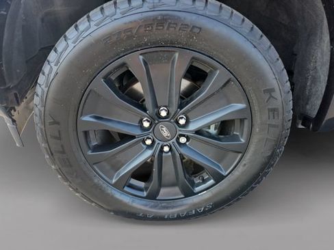 Used 2020 Ford F150 XLT w/ Equipment Group 302A Luxury AWD/4WD image 38