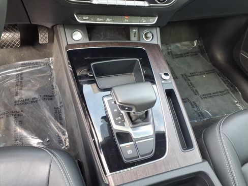 Used 2022 Audi Q5 2.0T Premium Plus image 27