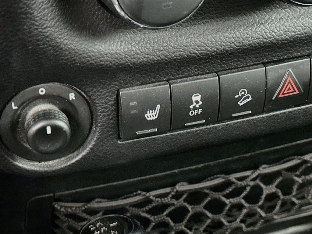 Certified 2017 Jeep Wrangler Unlimited Rubicon AWD/4WD image 26