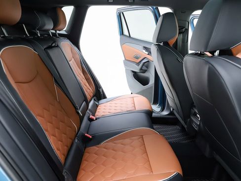 New 2026 Volkswagen Tiguan SEL R-Line AWD/4WD image 77