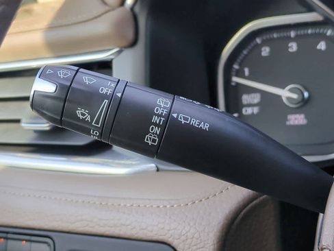 Used 2021 GMC Yukon XL Denali w/ Denali Ultimate Package image 28