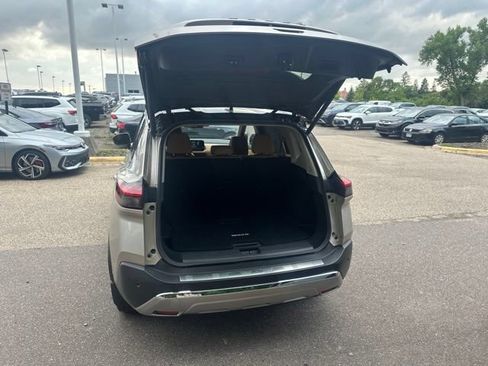 Used 2021 Nissan Rogue Platinum AWD/4WD image 13