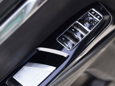 Used 2025 Cadillac Escalade Sport w/ LPO, ONYX Package AWD/4WD image 20