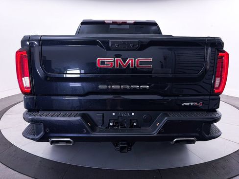 Used 2023 GMC Sierra 1500 AT4 w/ Technology Package AWD/4WD image 16
