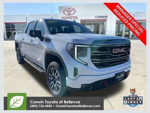 Used 2024 GMC Sierra 1500 AT4 w/ Technology Package AWD/4WD image 1