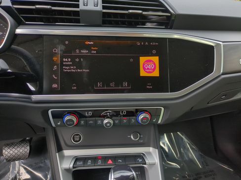 New 2025 Audi Q3 2.0T Premium image 21