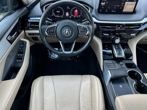 Used 2023 Acura MDX w/ Technology Package FWD image 17