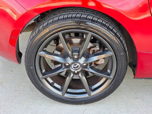 Used 2016 MAZDA MX-5 Miata Club image 27