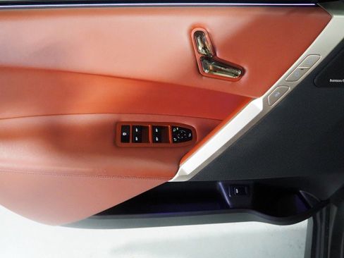 Used 2023 BMW iX xDrive50 w/ Ultimate Package 2 image 71