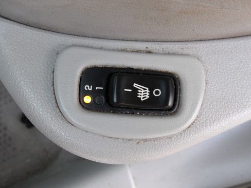 Used 2006 Chevrolet Malibu LTZ image 14