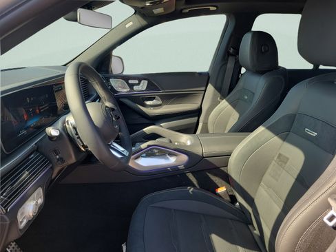 New 2026 Mercedes-Benz GLE 53 AMG 4MATIC image 11