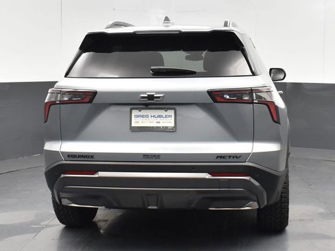 Used 2025 Chevrolet Equinox ACTIV image 8