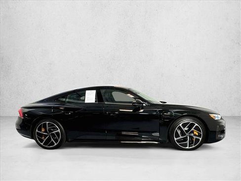 Used 2023 Audi RS e-tron GT w/ Carbon Performance Package AWD/4WD image 4