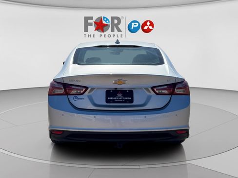 Used 2021 Chevrolet Malibu LT image 4