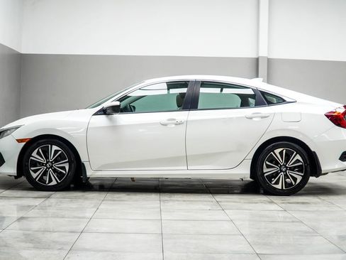 Used 2016 Honda Civic EX-T image 9