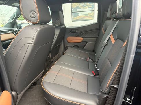 Used 2026 GMC Canyon AT4 AWD/4WD image 6