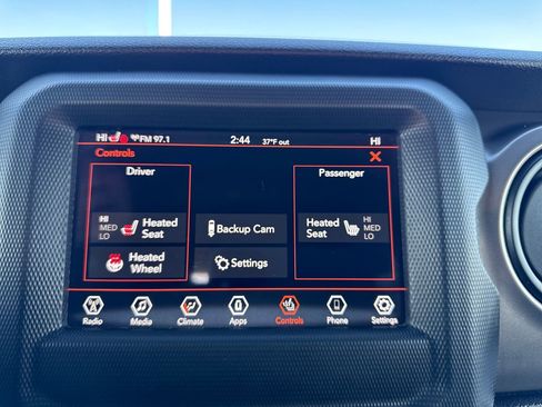 Used 2021 Jeep Wrangler Unlimited Sport w/ Technology Group image 21