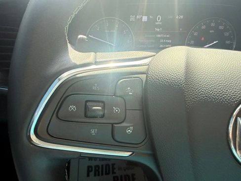 Used 2023 Buick Envision Essence w/ Technology Package I AWD/4WD image 18
