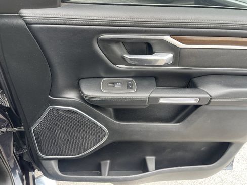 Used 2021 RAM 1500 Laramie AWD/4WD image 18